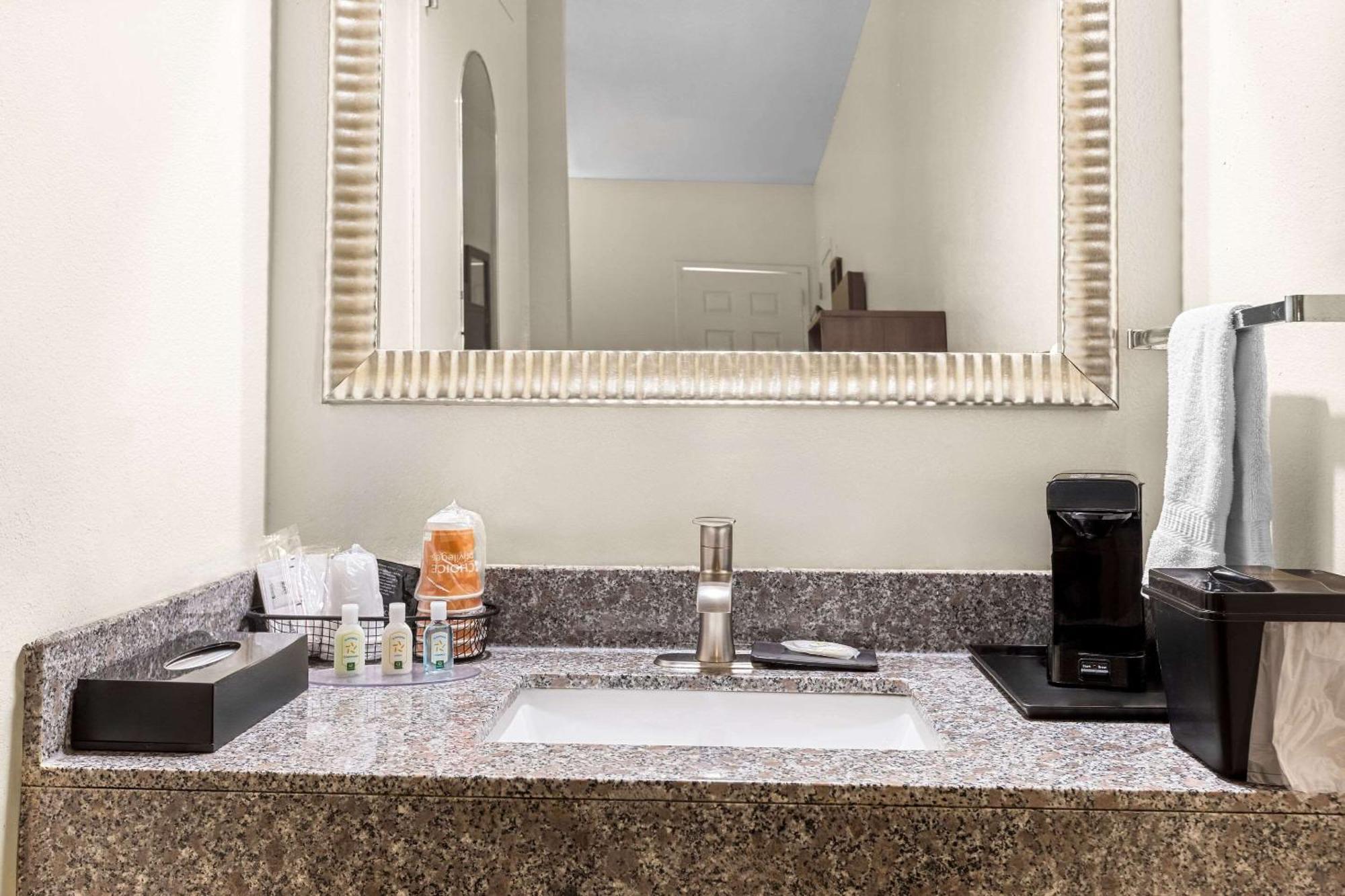 Quality Inn Port Wentworth Savannah North Экстерьер фото